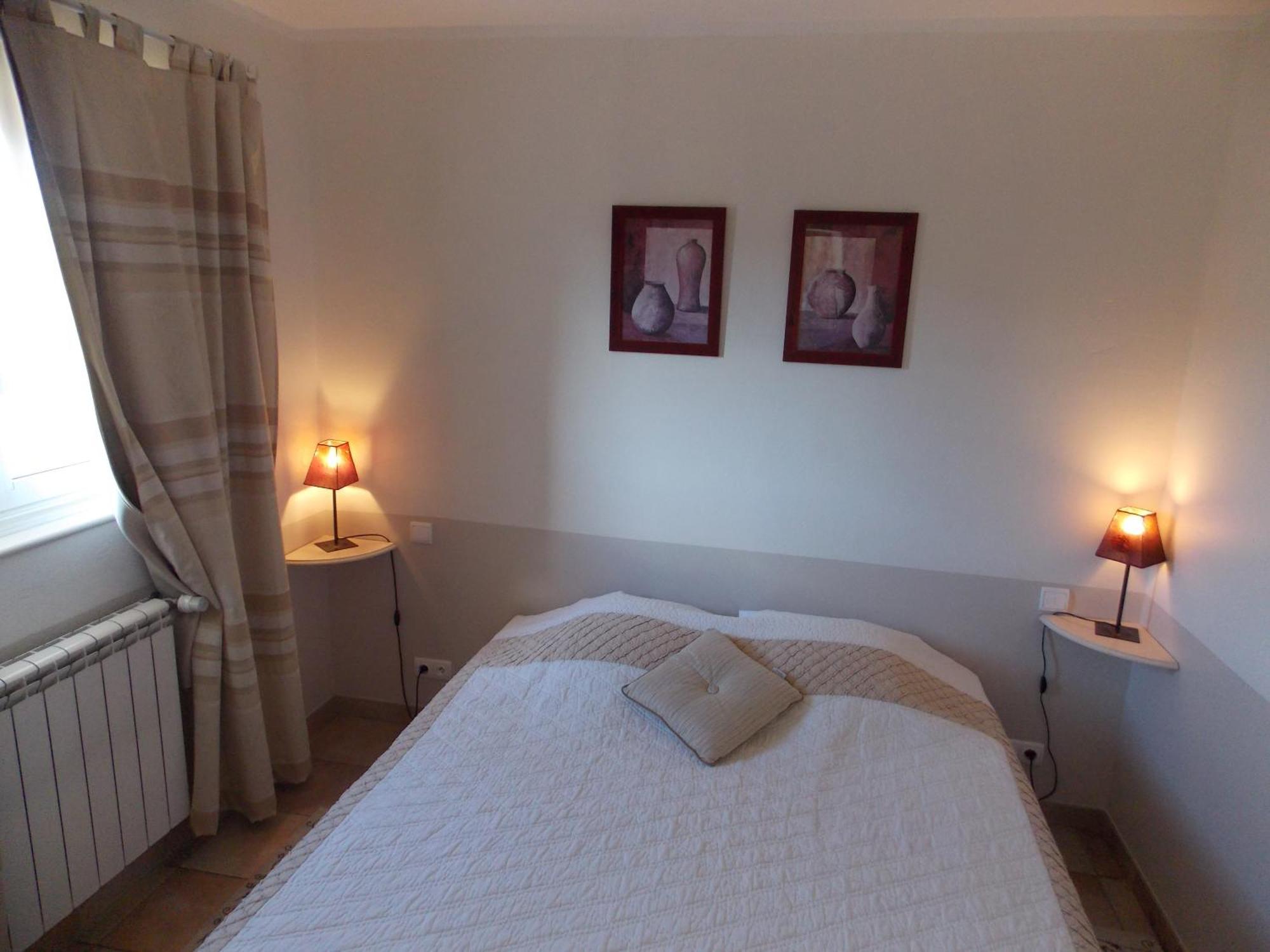 Au Relais Provencal Hotel Bagnols-en-Foret Phòng bức ảnh